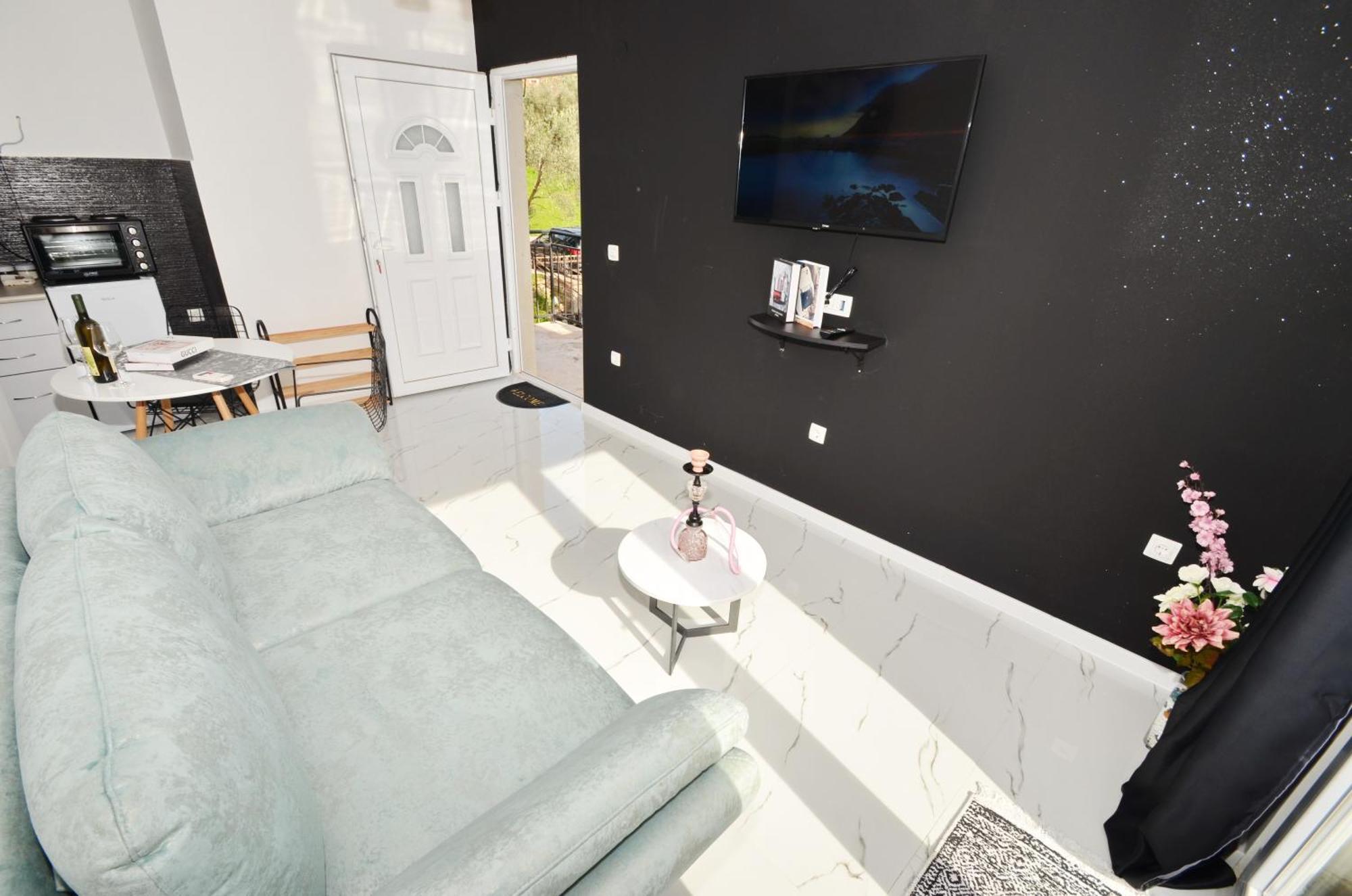 Apartman Km *
